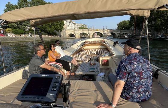 Motorboat VictoriaSloep Luxury Boat Open 11m 315hp