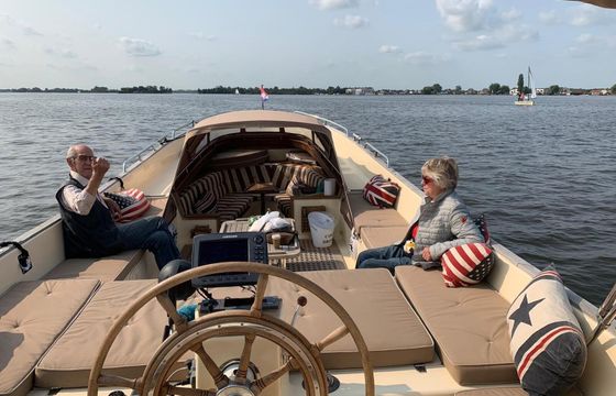 Motorboat VictoriaSloep Luxury Boat Open 11m 315hp