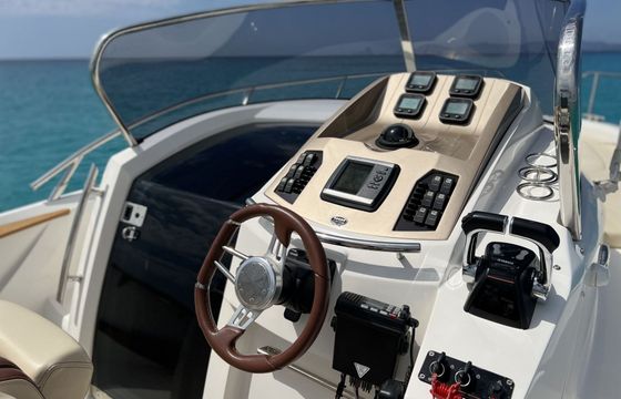 Motorboat SESSA KEY LARGO 30 500hp
