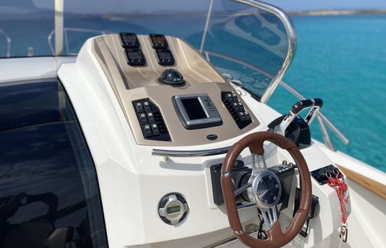 Motorboat SESSA KEY LARGO 30 500hp
