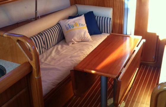 Sailing yacht Latitude 36 sailing Blueline 10.75m