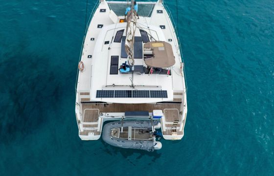 Catamaran Fountaine Pajot Helia 44 Evolution 13.3m