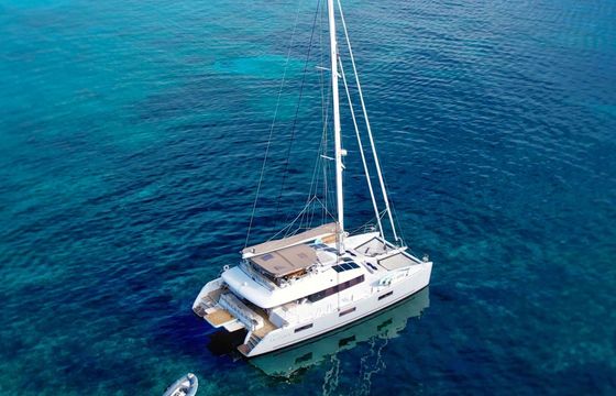 Catamaran Lagoon Lagoon 620 Essence 18.9m