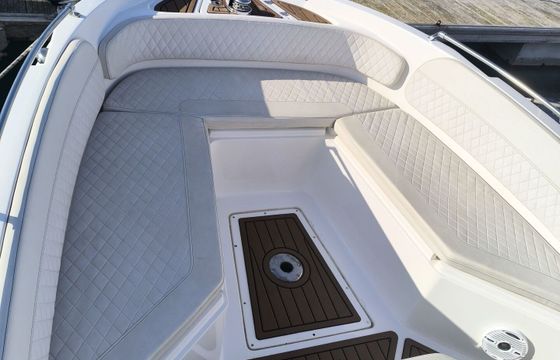 Motorboat NIREUS 620 CL 150hp