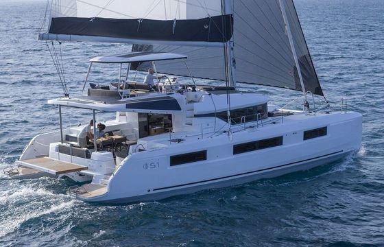 Catamaran Lagoon-Bénéteau Lagoon 51 - 6 + 1 cab. 15m