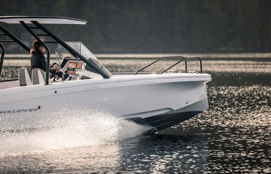 Motorboat Axopar 22 T Top 200hp