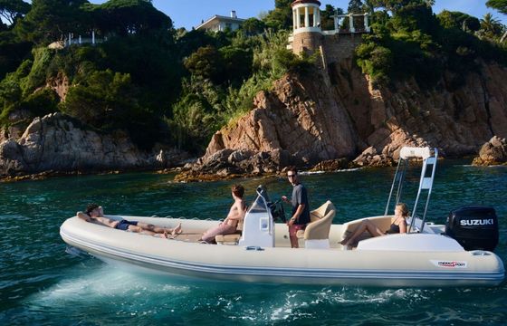 RIB Hydrosport 737 200hp
