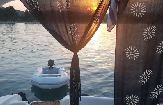 Motorboat Cranchi Zaffiro 34 520hp