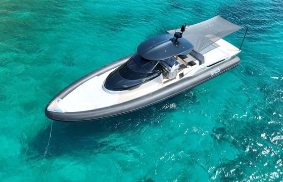 Motorboat SACS Strider 15 880hp