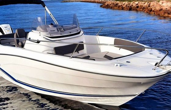 Motorboat Jeanneau Cap Camarat 7.5 Cc 225hp