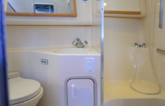 Motorboat Sea Ray Sundancer 370 330hp