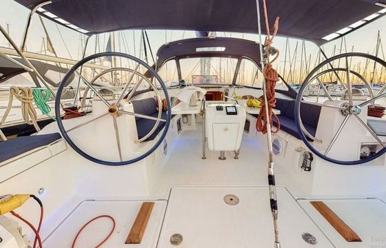 Sailboat Jeanneau Sun Odyssey 469 14.33m
