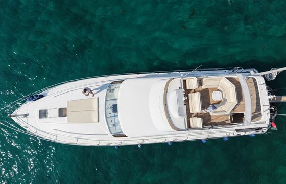 Motorboat PRINCESS 65 760hp