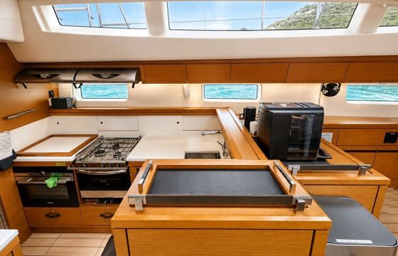 Sailboat Jeanneau Jeanneau 64 19.5m
