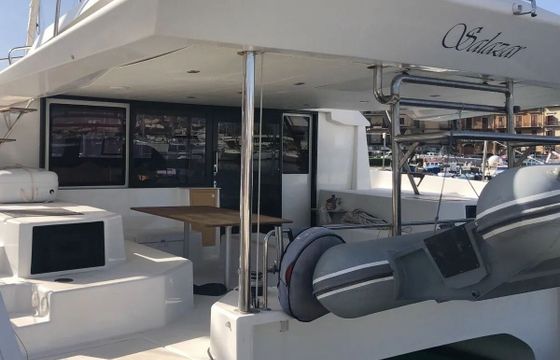 Catamaran Dufour 48 CAT 14m