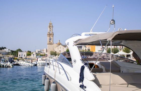 Motorboat Blu Martin 1350 720hp