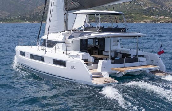 Catamaran Lagoon 51 15m
