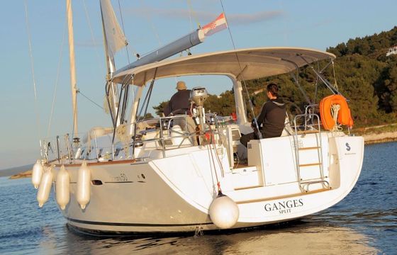 Sailboat Beneteau Oceanis 50 Family 15.42m