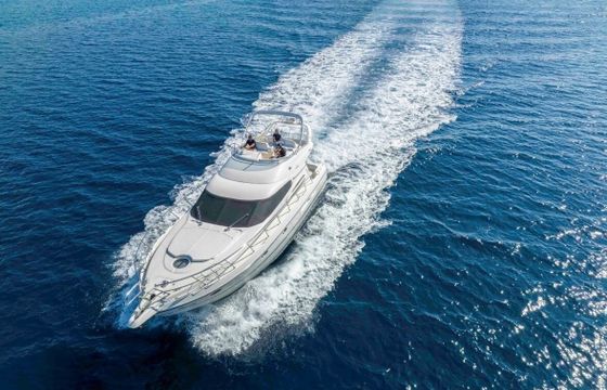 Motor yacht Cranchi 48 Flybridge 1000hp