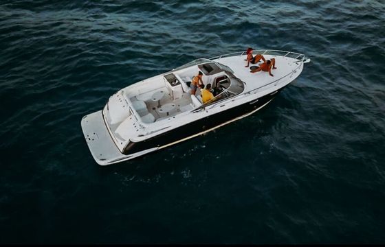 Motorboat Regal 3350 800hp
