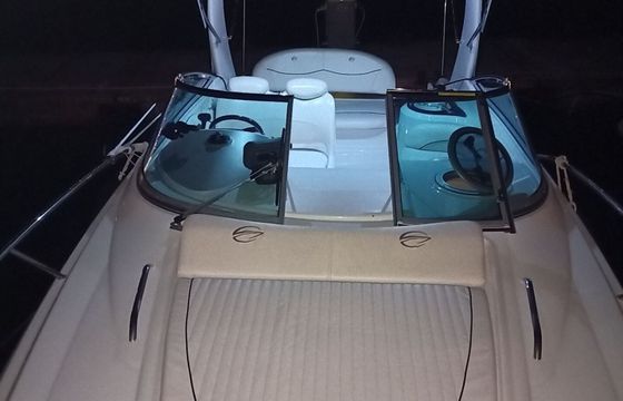 Motorboat Crownline 250CR 250hp