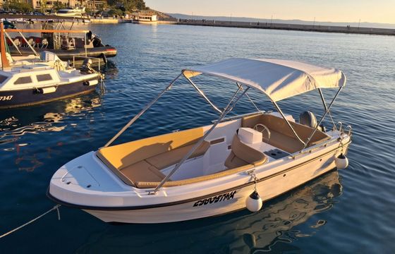 Boat without licence  Silver Yacht 525 10hp