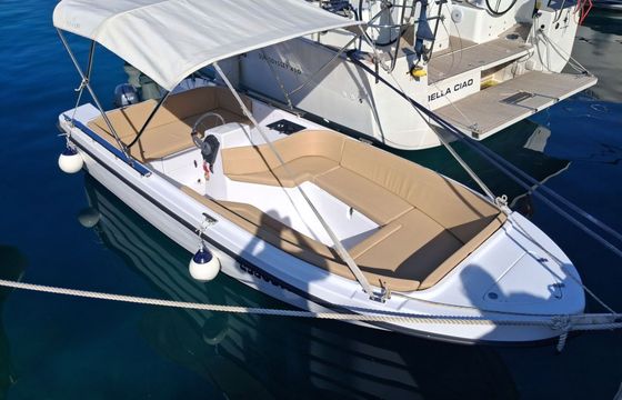 Boat without licence  Silver Yacht 525 10hp