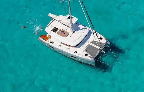 Catamaran Lagoon Lagoon 42 12.8m