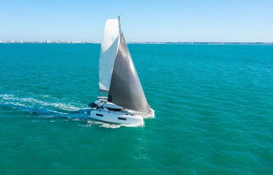 Catamaran Lagoon LAGOON 38 11m