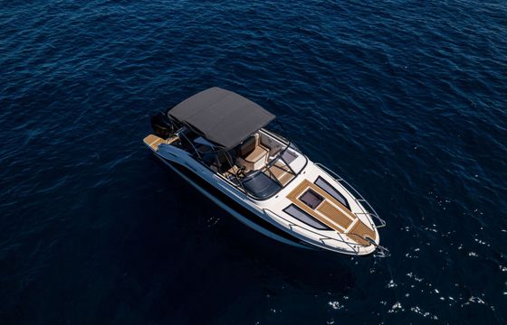 Motorboat Quicksilver Activ 805 Sundeck 200hp