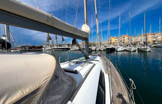 Sailboat Beneteau OCEANIS 50 - CA (3D-0C) 14m