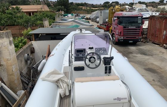 RIB Altamarea Wave 27 300hp
