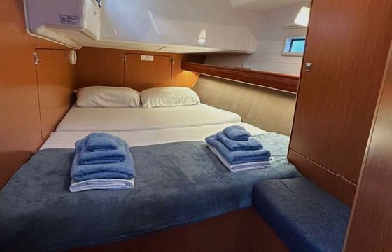 Sailboat Bavaria Bavaria Cruiser 46 13.6m