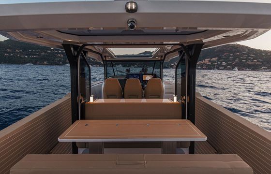 Motorboat Saxdor 400 GTS 700hp