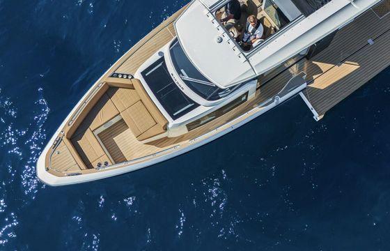 Motorboat Saxdor 400 GTS 700hp