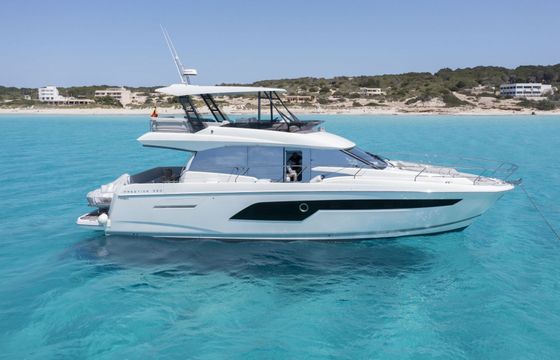 Motorboat Prestige 520