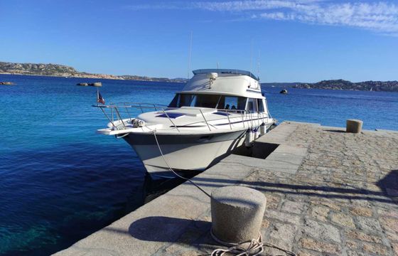 Motorboat SILVERTON Convertible 37 640hp