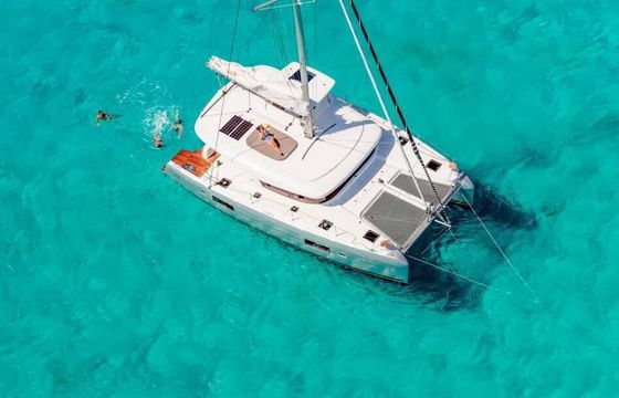 Catamaran Lagoon 42 12m