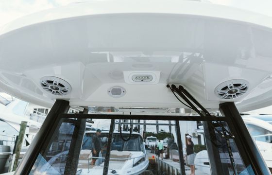 Motorboat Aquila Aquila 28 200hp
