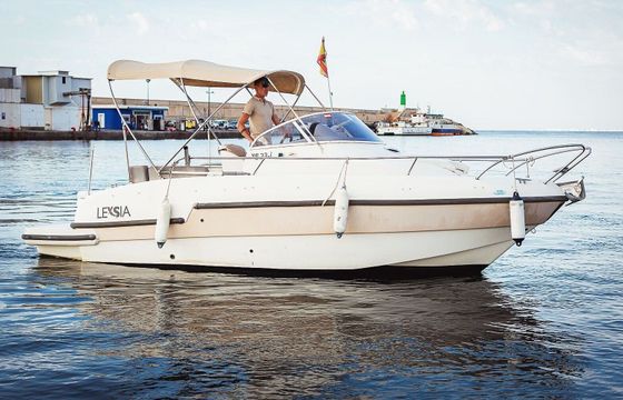 Motorboat Lexsia XS 23i 220hp