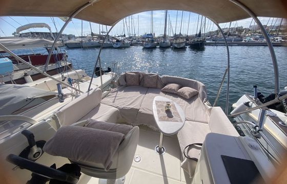 Motorboat Lexsia XS 23i 220hp