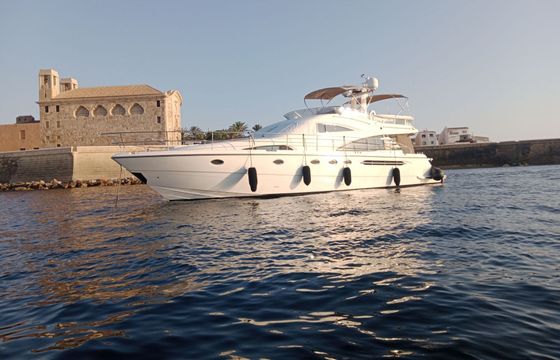 Motor yacht Fairline Squadron 58 1400hp