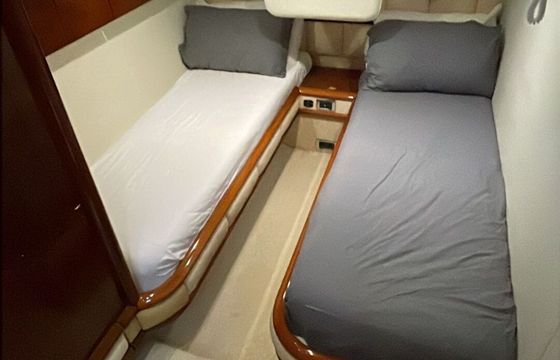 Motor yacht Fairline Squadron 58 1400hp