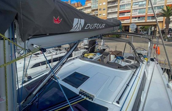 Sailboat 3 DUFOUR 41 - KE (3D/2C/0P) 12m