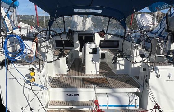 Sailboat Jeanneau Sun Odyssey 440 13m