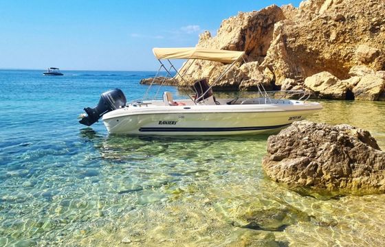 Motorboat Ranieri Soverato 100hp
