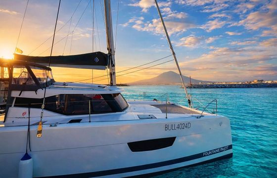 Catamaran Fountaine Pajot Isla 40 11.93m