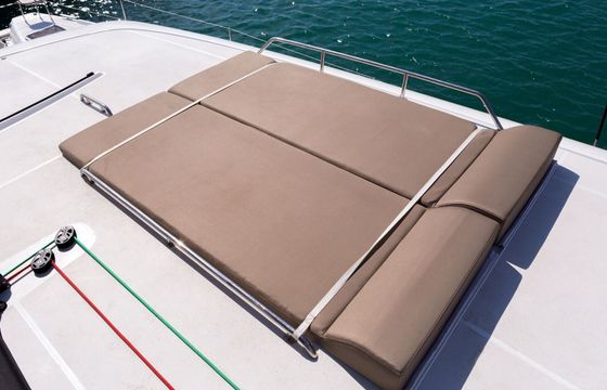 Catamaran LAGOON 42 (Refit 2022) 13m