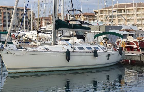 Sailboat Beneteau First 41 S5 12.3m