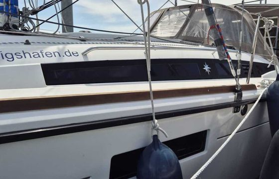 Sailboat Sun Odyssey 349 10.34m